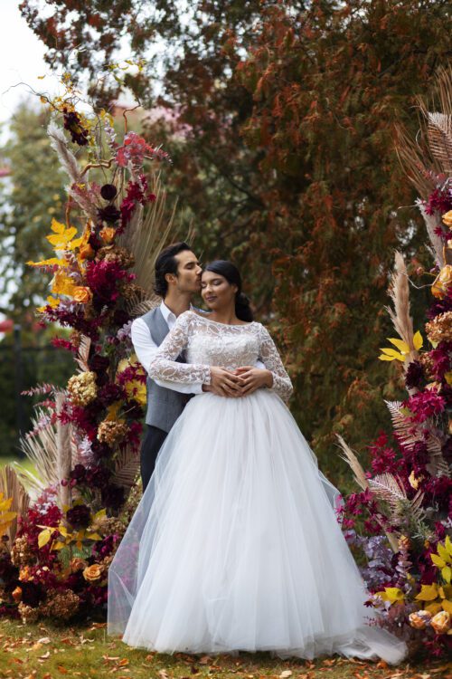 front view couple posing wedding