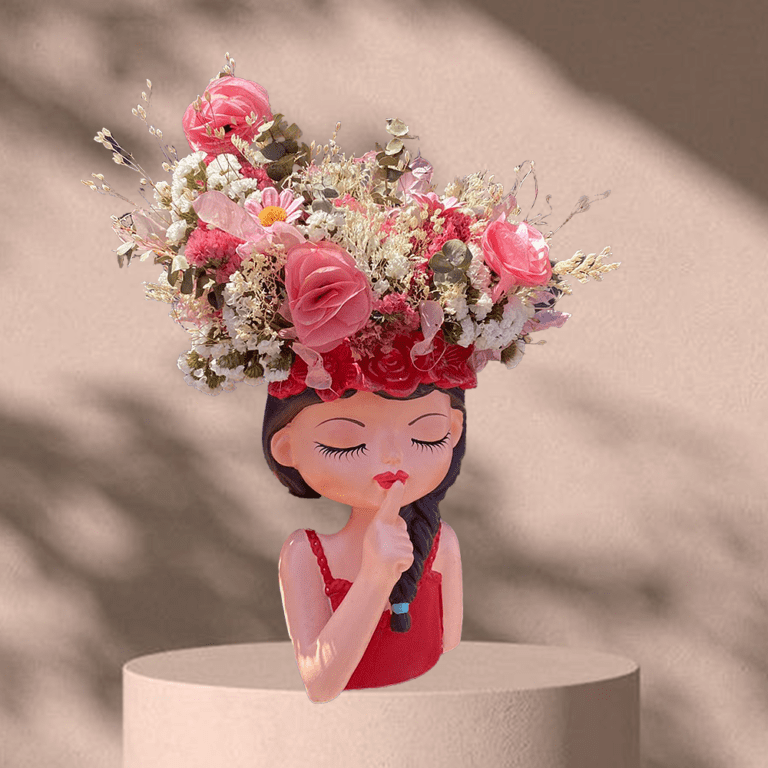 muneca flores preservadas