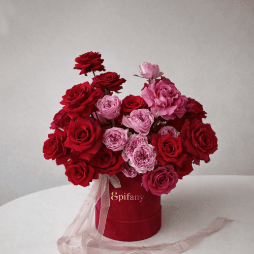 box romance roses